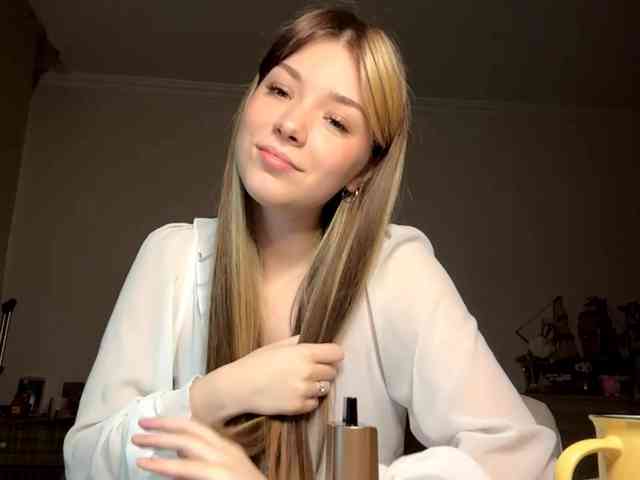 EvangelinaConney webcam