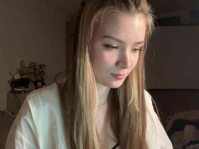 EvangelinaConney webcam