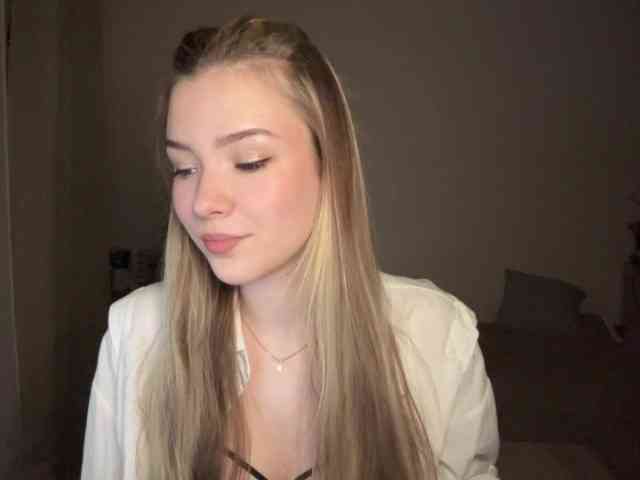 EvangelinaConney webcam