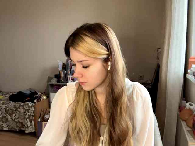 EvangelinaConney webcam