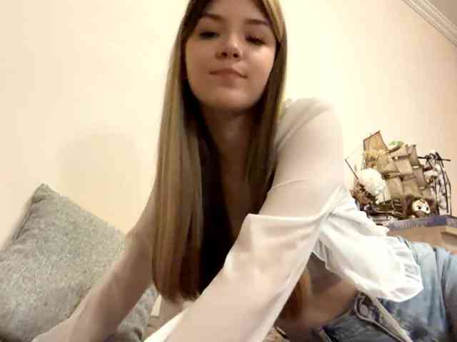 EvangelinaConney webcam