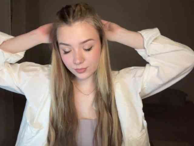 EvangelinaConney webcam