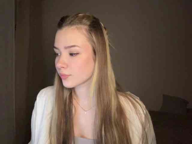 EvangelinaConney webcam