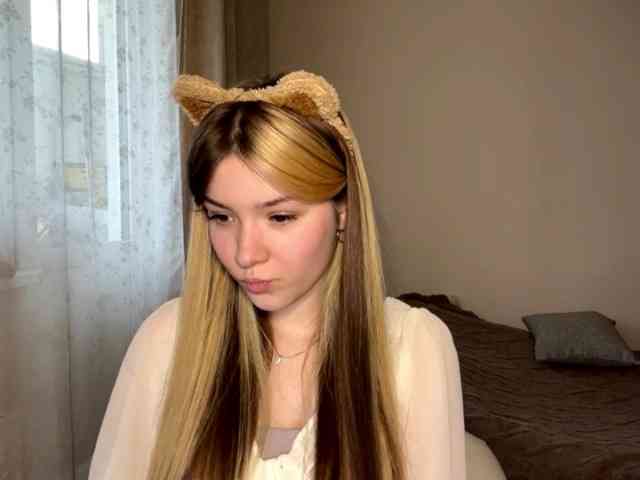 EvangelinaConney webcam