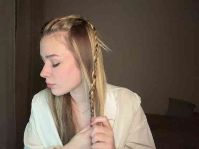 EvangelinaConney webcam