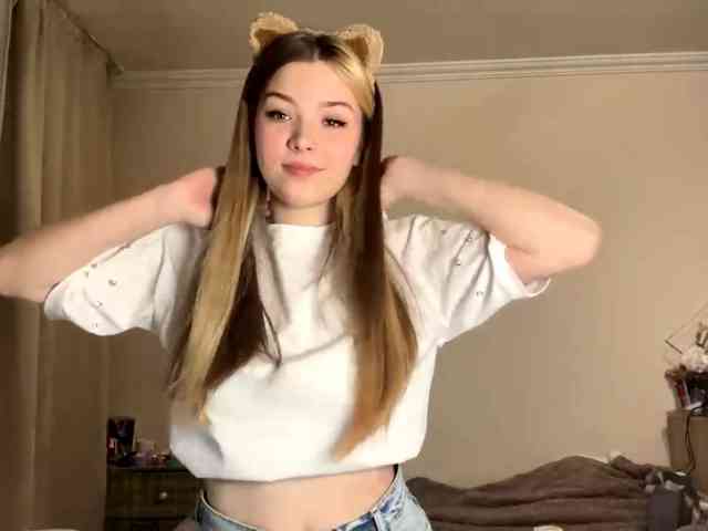 EvangelinaConney webcam