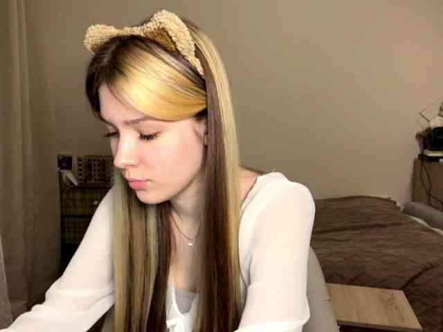 EvangelinaConney webcam