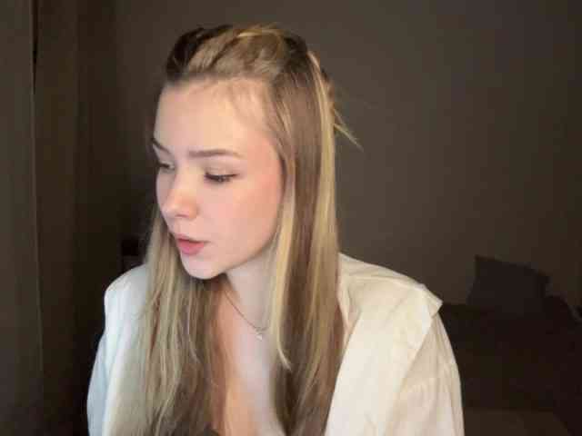 EvangelinaConney webcam