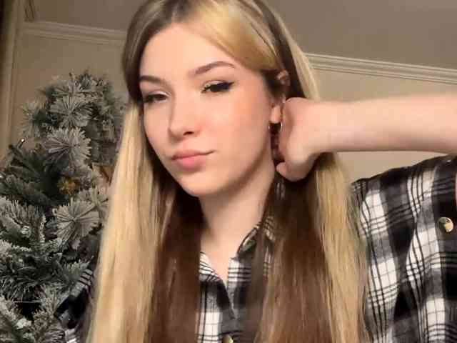 EvangelinaConney webcam