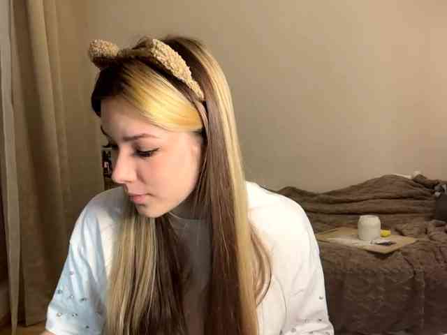 EvangelinaConney webcam