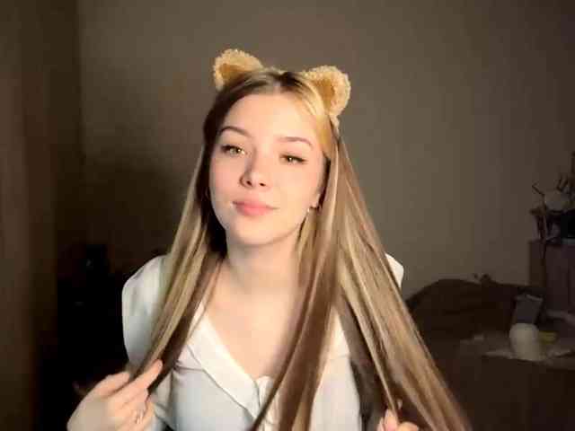 EvangelinaConney webcam