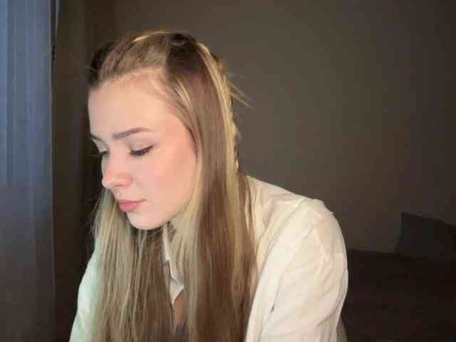 EvangelinaConney webcam