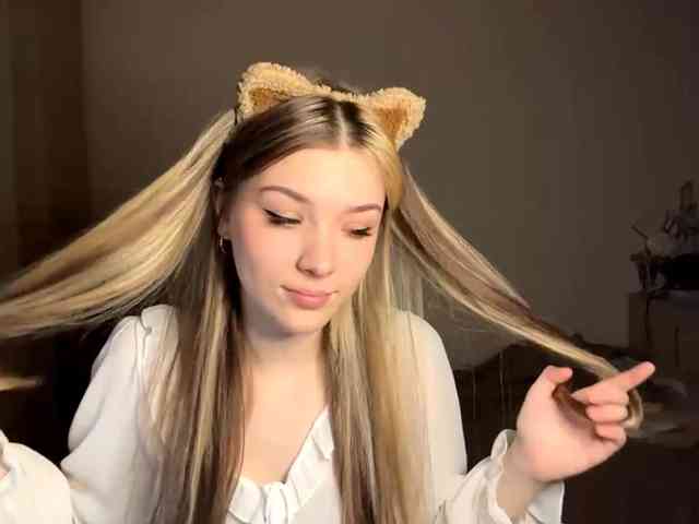 EvangelinaConney webcam