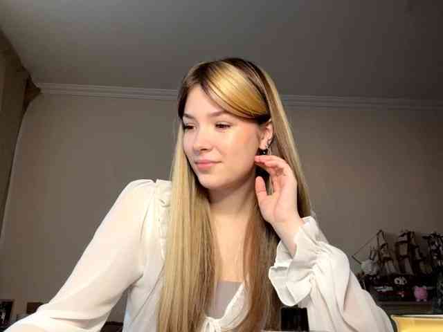 EvangelinaConney webcam