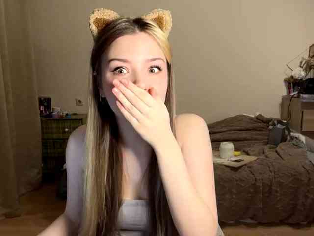 EvangelinaConney webcam