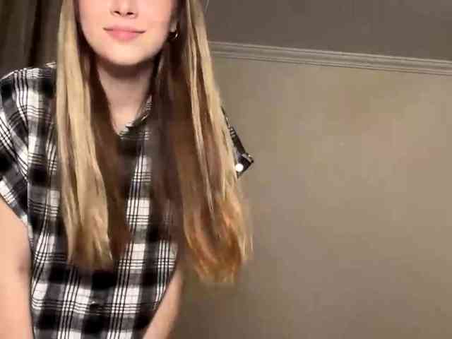 EvangelinaConney webcam