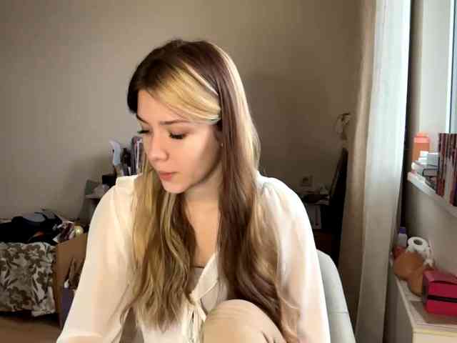 EvangelinaConney webcam