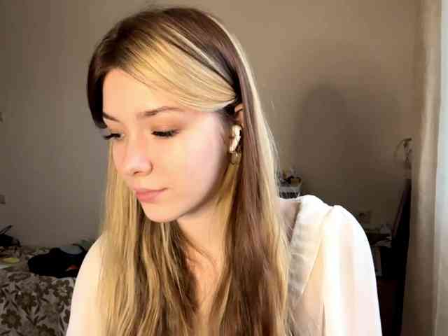 EvangelinaConney webcam