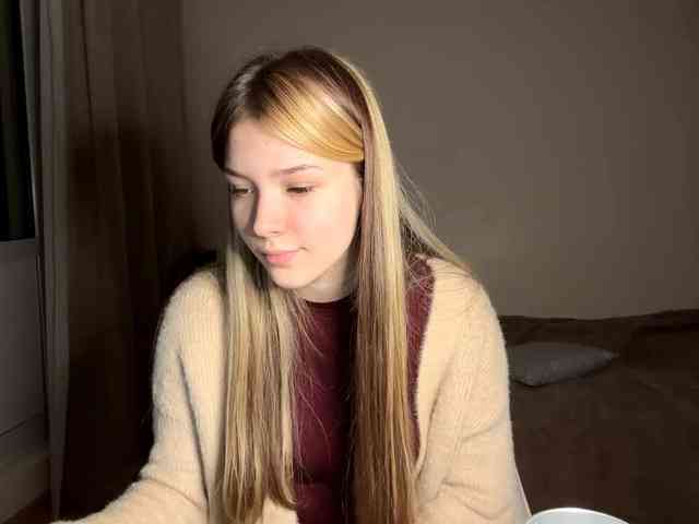 EvangelinaConney webcam