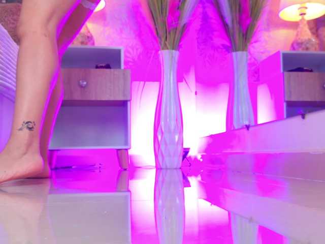 KendallChert's BongaCams show and profile