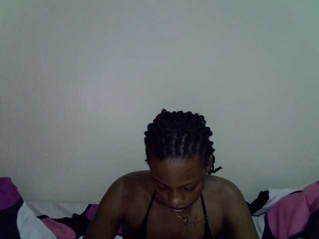 Photo 2 of PrettyPicky
