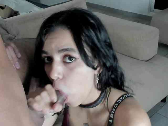 Limitless-Skyy webcam