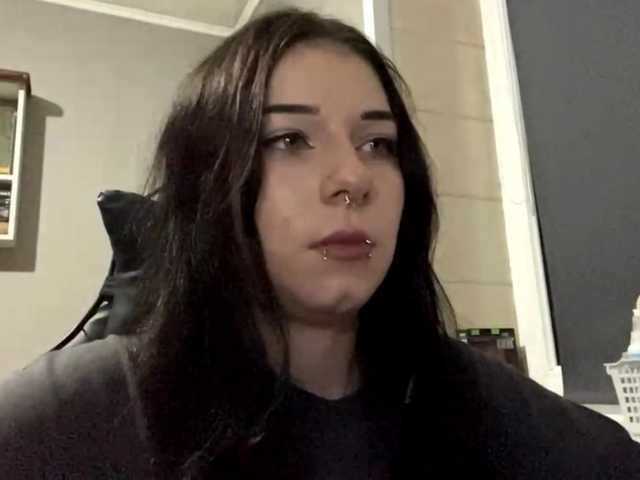 AdenaShima – webcam model profile photo