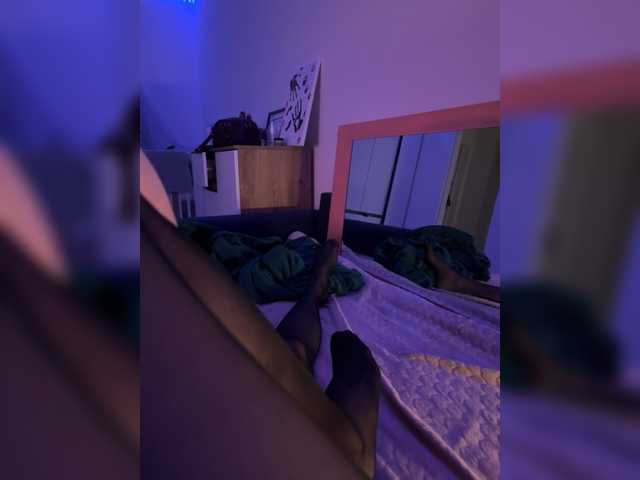 go to chat with JeanandJoanne69