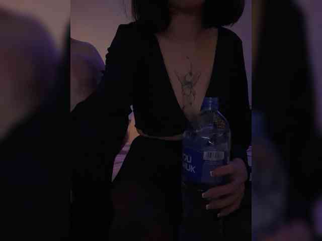 JeanandJoanne69 webcam