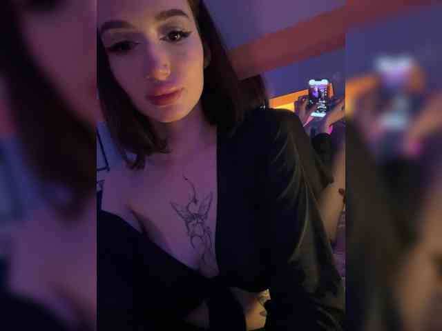 JeanandJoanne69 webcam