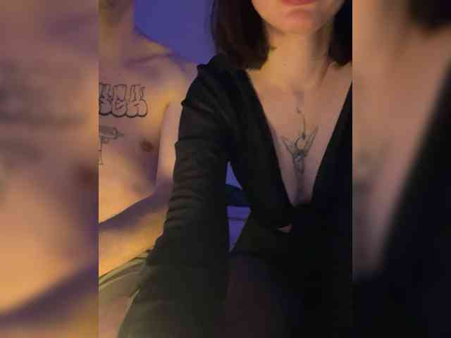 JeanandJoanne69 webcam