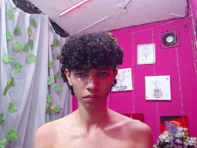 sexysbigcock sexysbigcock