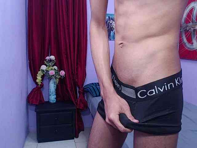 sexysbigcock sexysbigcock