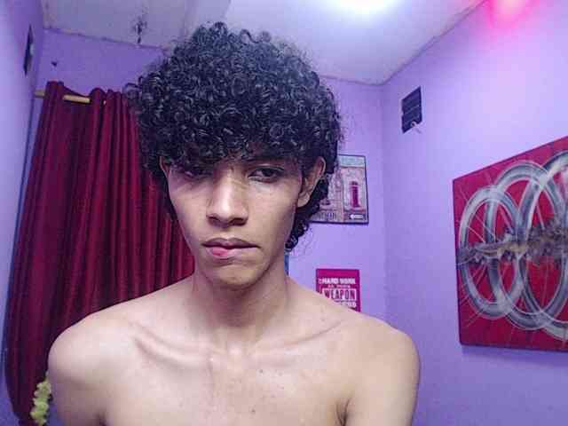 sexysbigcock sexysbigcock