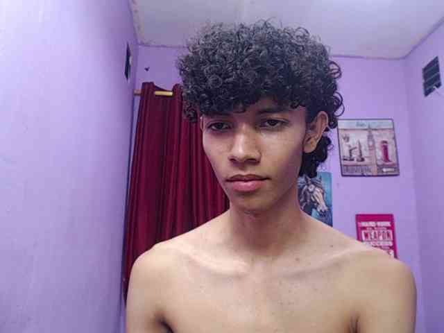 sexysbigcock sexysbigcock