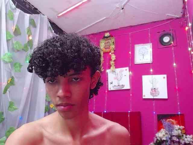 sexysbigcock sexysbigcock