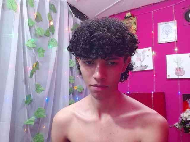 sexysbigcock sexysbigcock