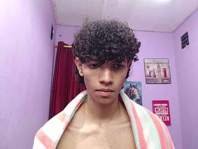 sexysbigcock sexysbigcock