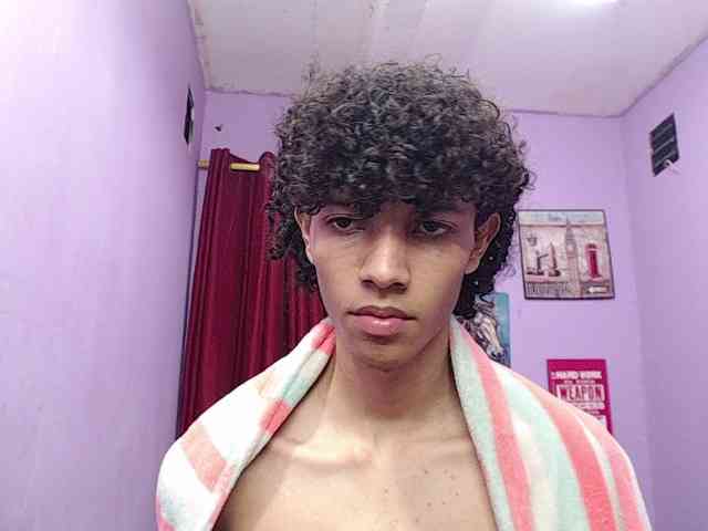 sexysbigcock sexysbigcock