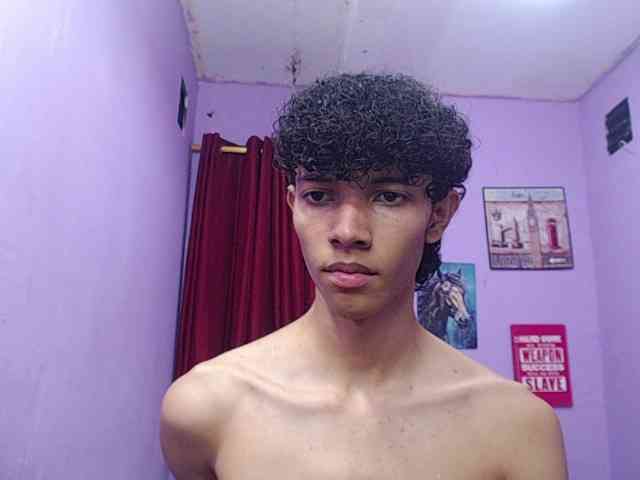 sexysbigcock sexysbigcock