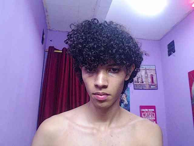 sexysbigcock sexysbigcock