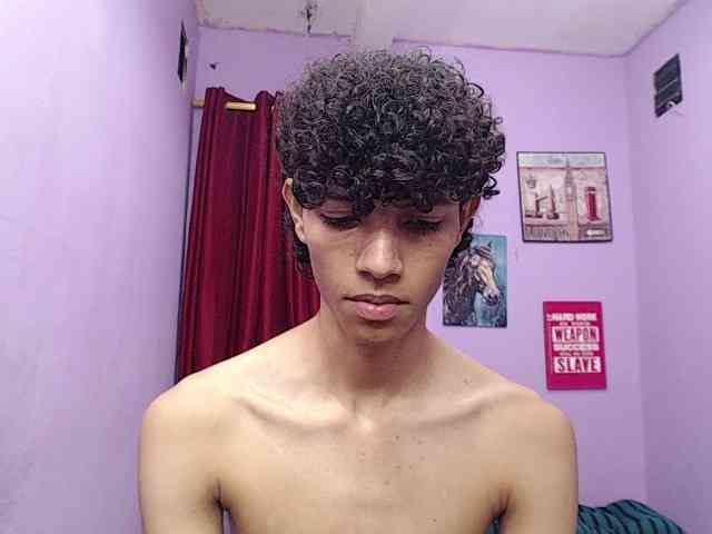 sexysbigcock sexysbigcock