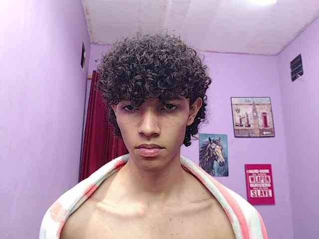 sexysbigcock sexysbigcock