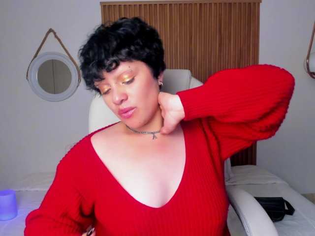 AlaskaDeluxe's BongaCams show and profile