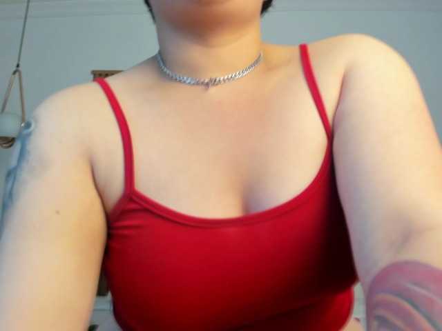 AlaskaDeluxe's BongaCams show and profile