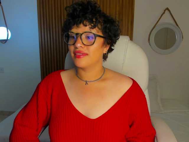 AlaskaDeluxe's BongaCams show and profile