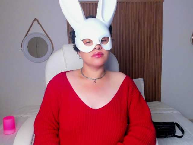 AlaskaDeluxe's BongaCams show and profile