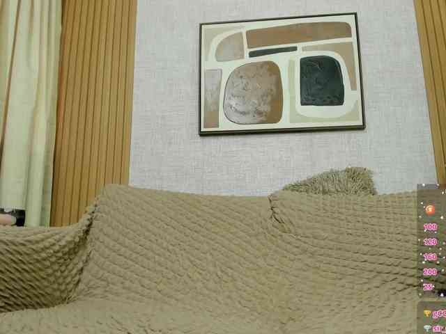 Kitty-wild-19 webcam