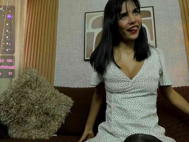 Kitty-wild-19 Live Webcam on BongaCams