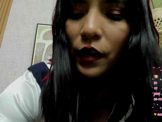 Kitty-wild-19 webcam